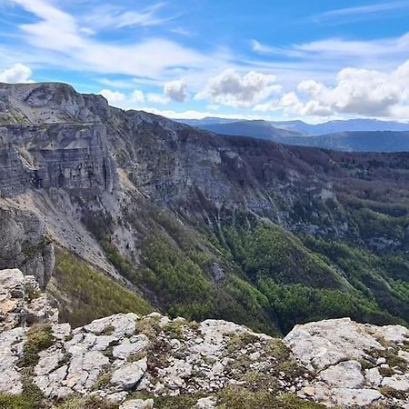 Logement Standing Wifi Vercors 'In Saint-Jean-en-Royans Exteriér fotografie
