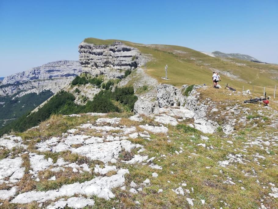 Logement Standing Wifi Vercors 'In Saint-Jean-en-Royans Exteriér fotografie